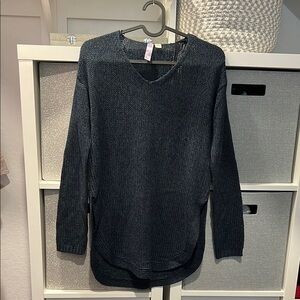 Navy V-Neck Knit Sweater with Relaxed Fit